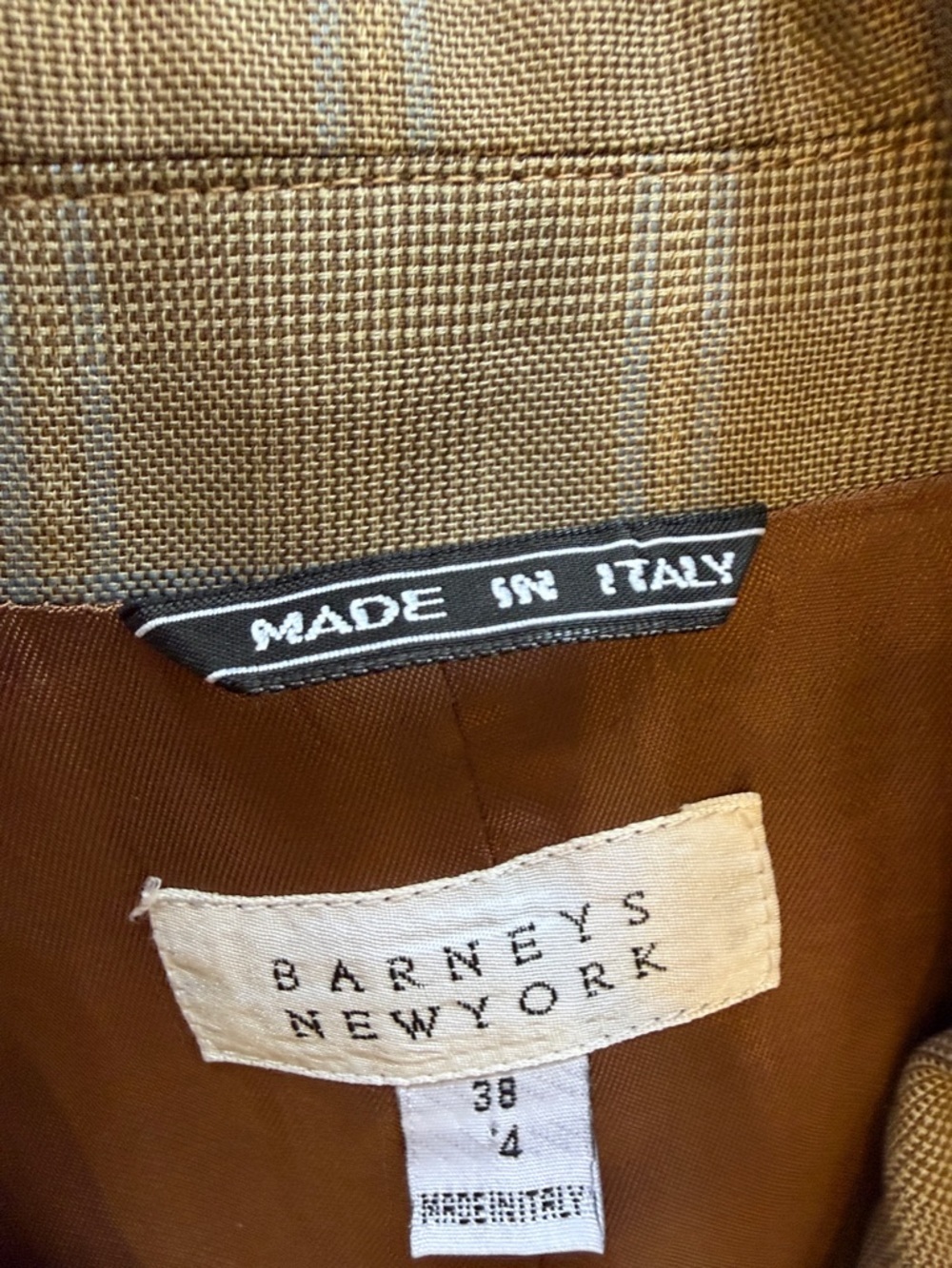 Barneys New York vintage Plaid 100% Wool Blazer - Picture 3 of 9